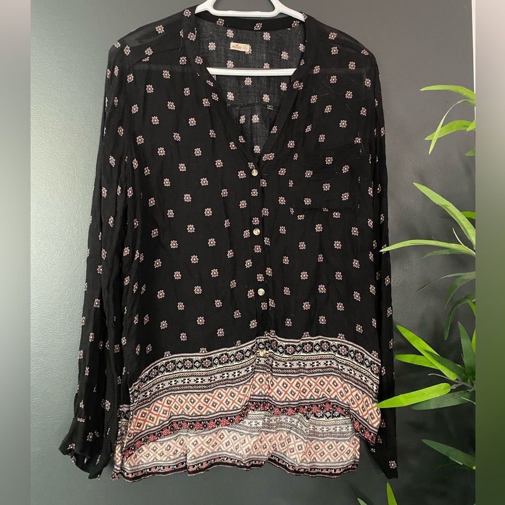 Hollister button-down black blouse